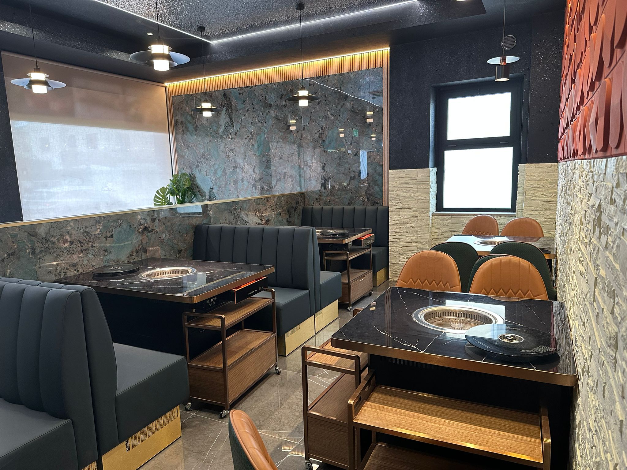 DOMII - Sushi e BBQ al Tavolo